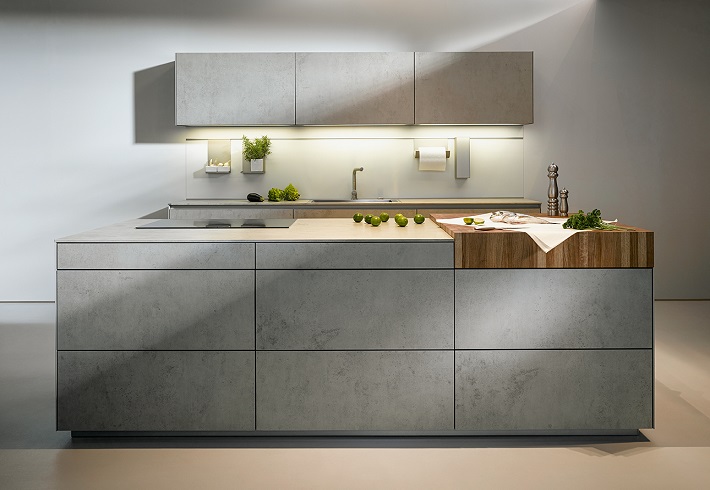Ceramic front kitchen without handles